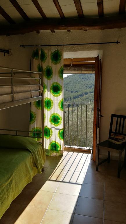 Maset Del Garraf Guest House Olesa de Bonesvalls ภายนอก รูปภาพ